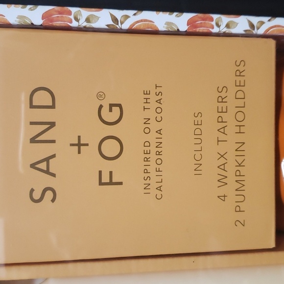 Sand & Fog 2 Pumpkin Candleholders and 4 Tapers Set - Picture 2 of 6